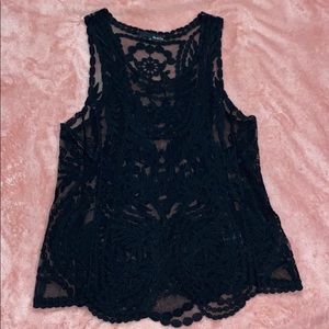 Lace black top